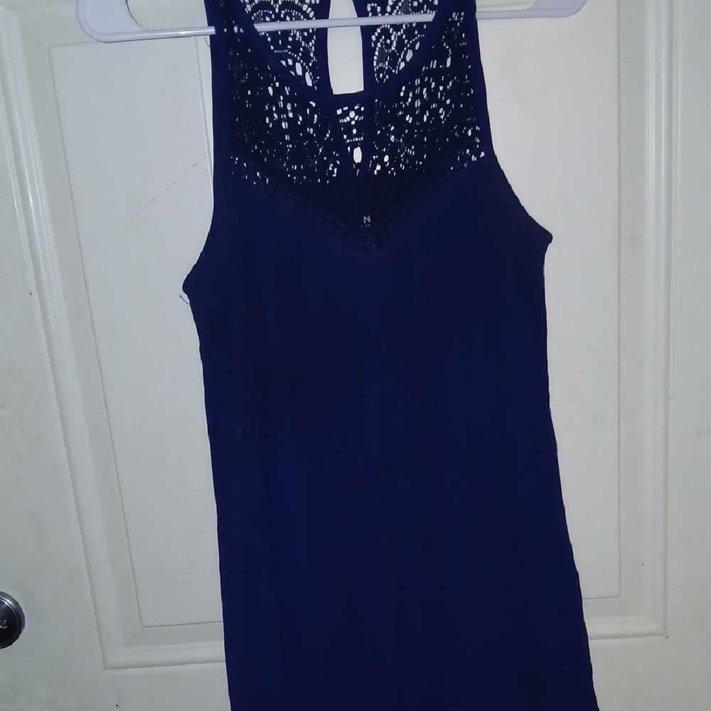 Chic Navy Sleeveless Lace Top